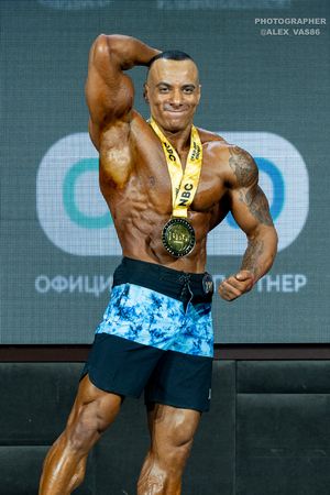 MEN'S PHYSIQUE 179